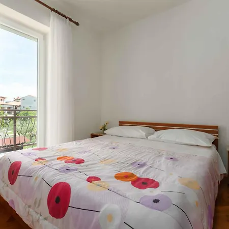 In Porec/istrien 10330 Holiday home