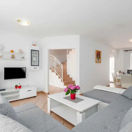 In Porec/istrien 10330 Holiday home Porec