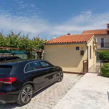 Holiday home In Porec/istrien 10330 Porec